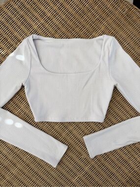 TIGER FRIDAY Long Sleeve Ribbed Crop Top White XS